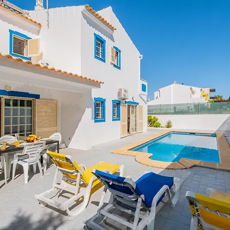 Holiday home Nina