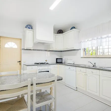 Holiday home Nina Albufeira